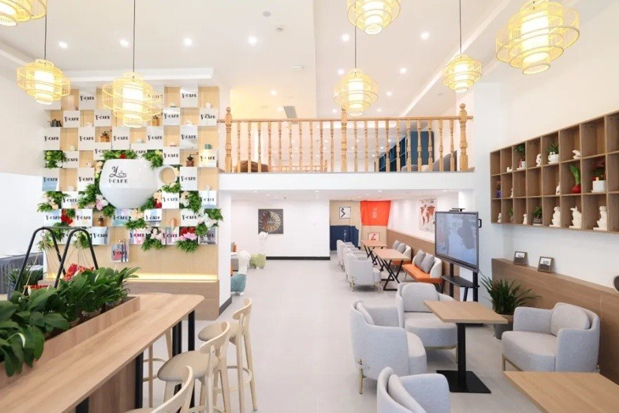 走进 Y·cafe，，，，，邂逅一场味蕾与灵魂的浪漫对话